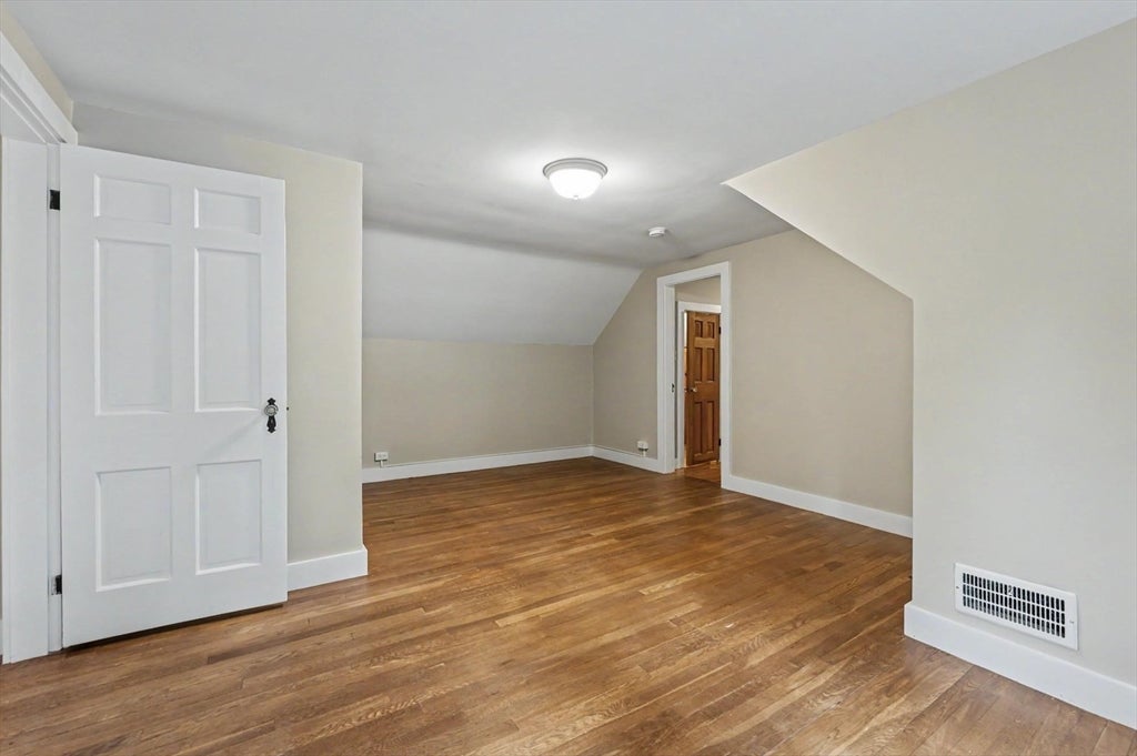 540 Concord St, Manchester, NH Photo #27