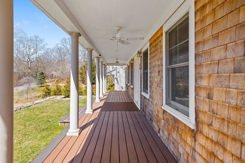 36 Ferro Way