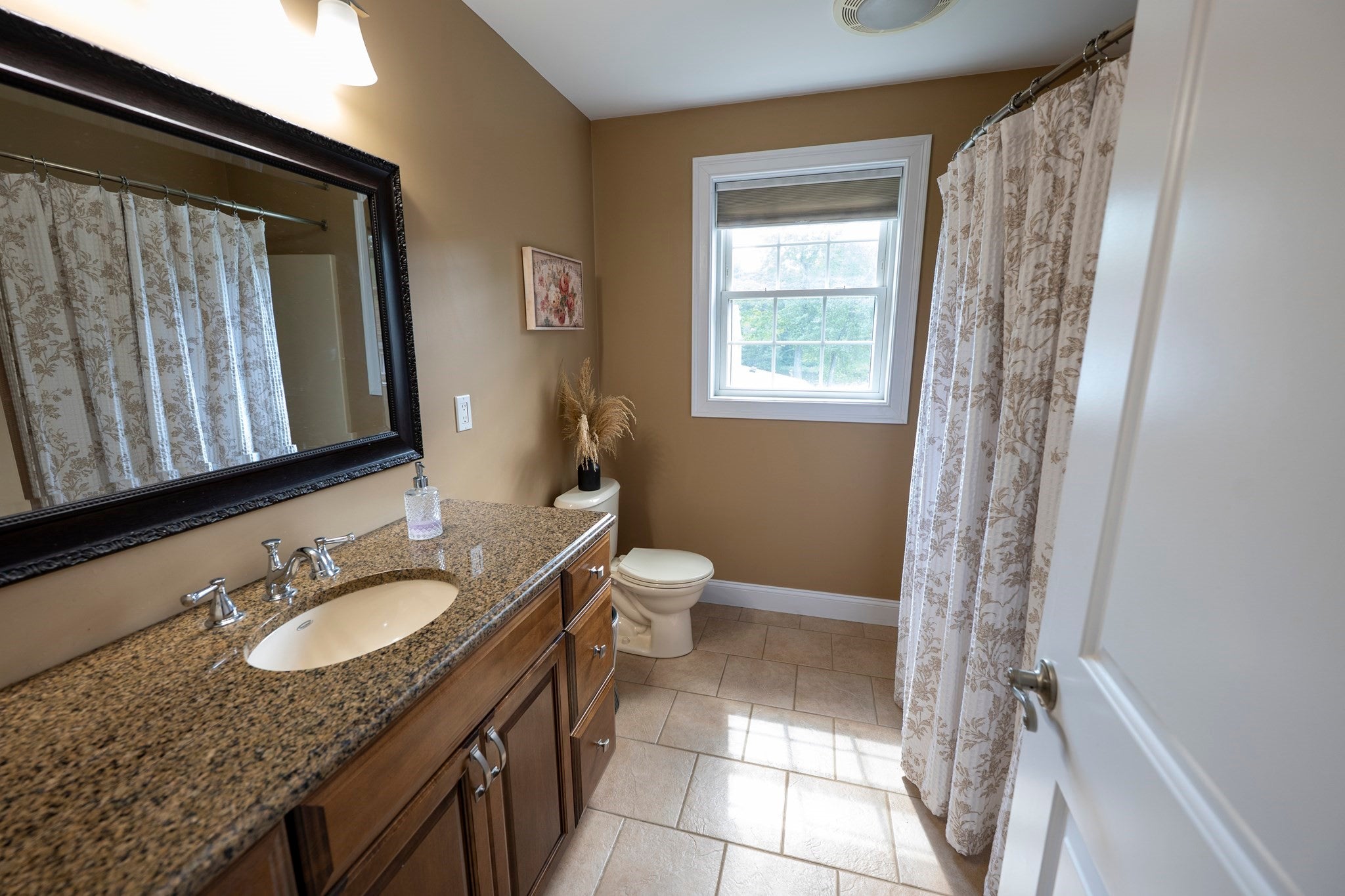 31 Burncoat Ln, Leicester, MA, 31 Burncoat Ln, Leicester, MA Photo #28