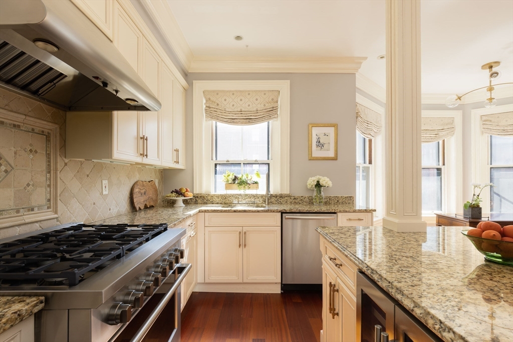 392 Marlborough Street 3