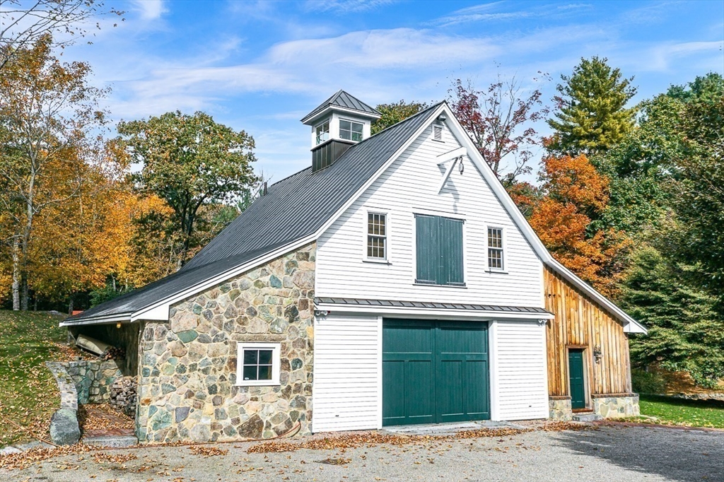 70 Wilsondale St, Dover, MA Photo #24