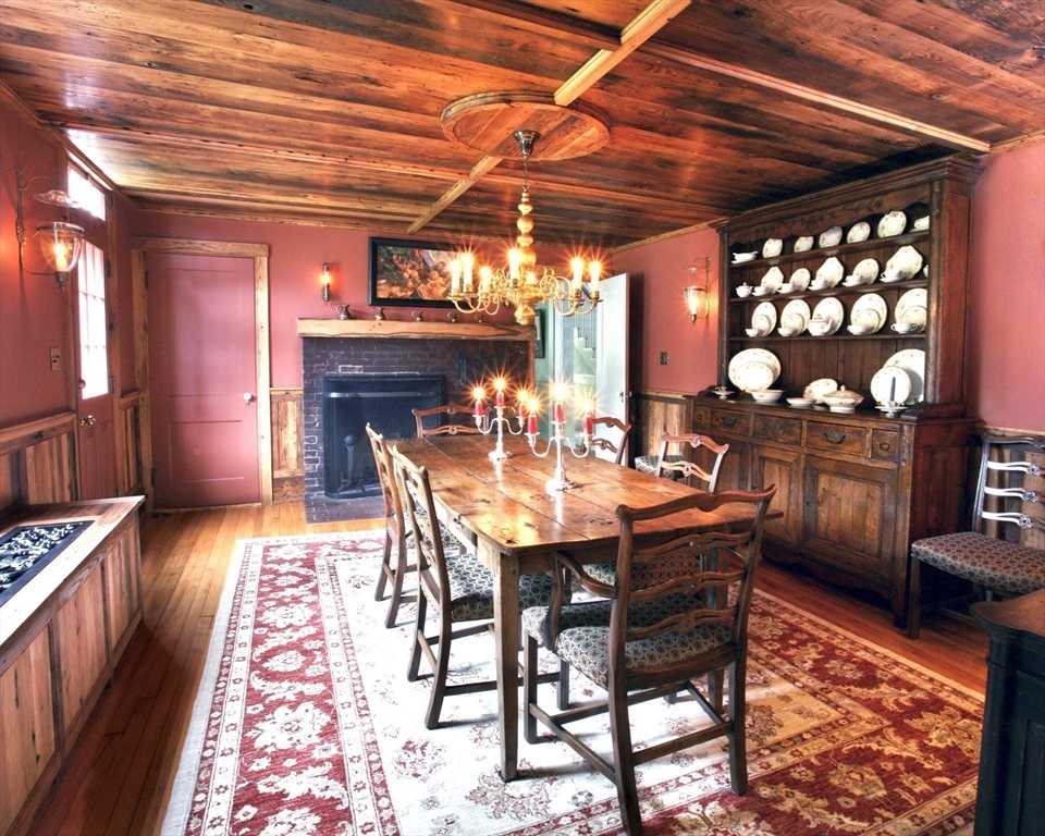 70 Wilsondale St, Dover, MA Photo #7