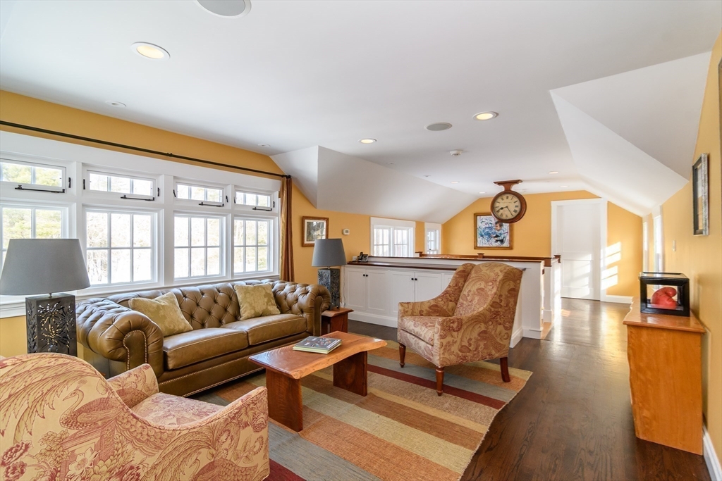 70 Wilsondale St, Dover, MA Photo #19