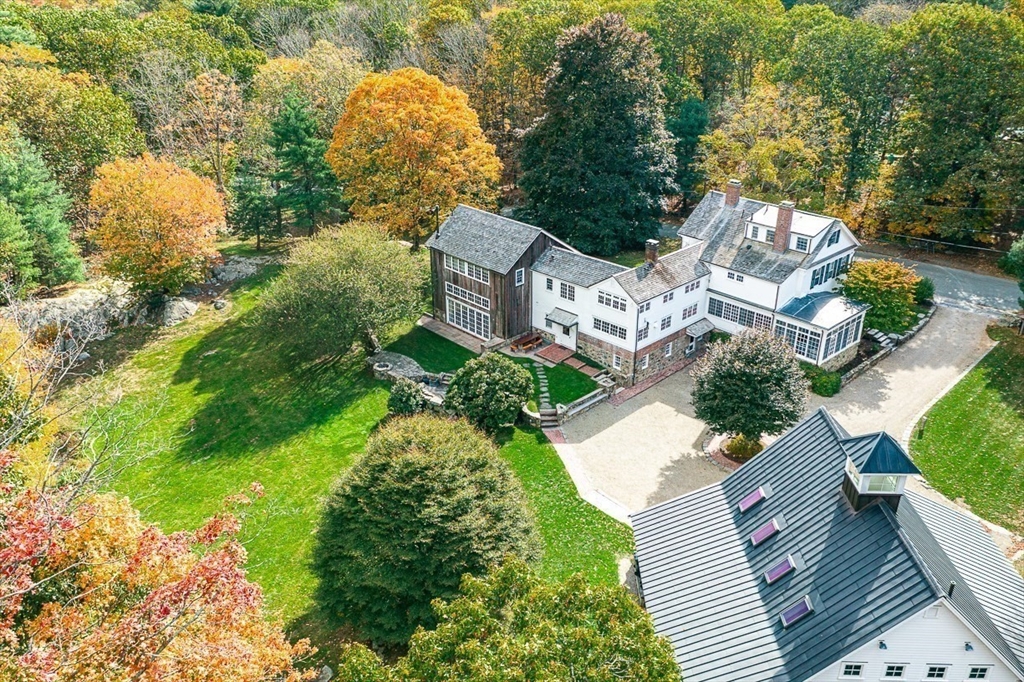 70 Wilsondale St, Dover, MA Photo #2