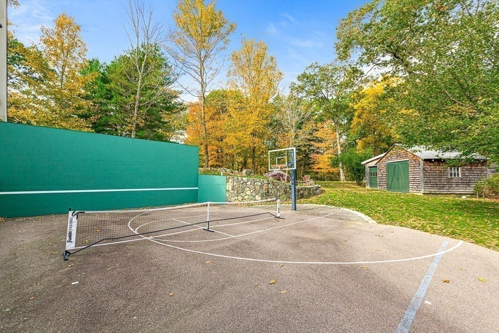 70 Wilsondale St, Dover, MA Photo #23