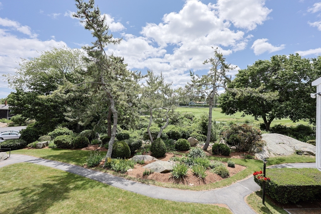 19 Atlantic RD #16, Gloucester, MA Photo #6