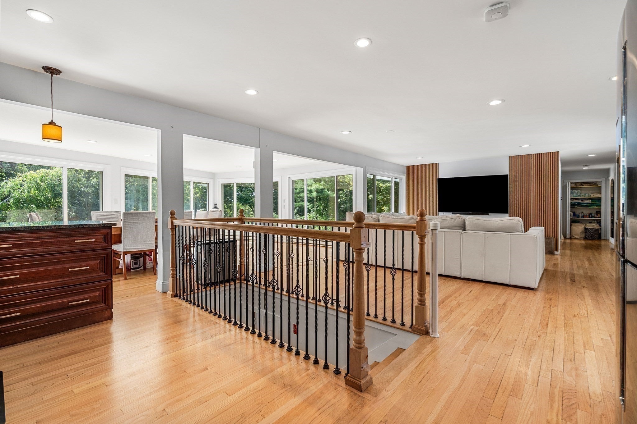 42 Farview Ave, Shrewsbury, MA, 42 Farview Ave, Shrewsbury, MA Photo #7
