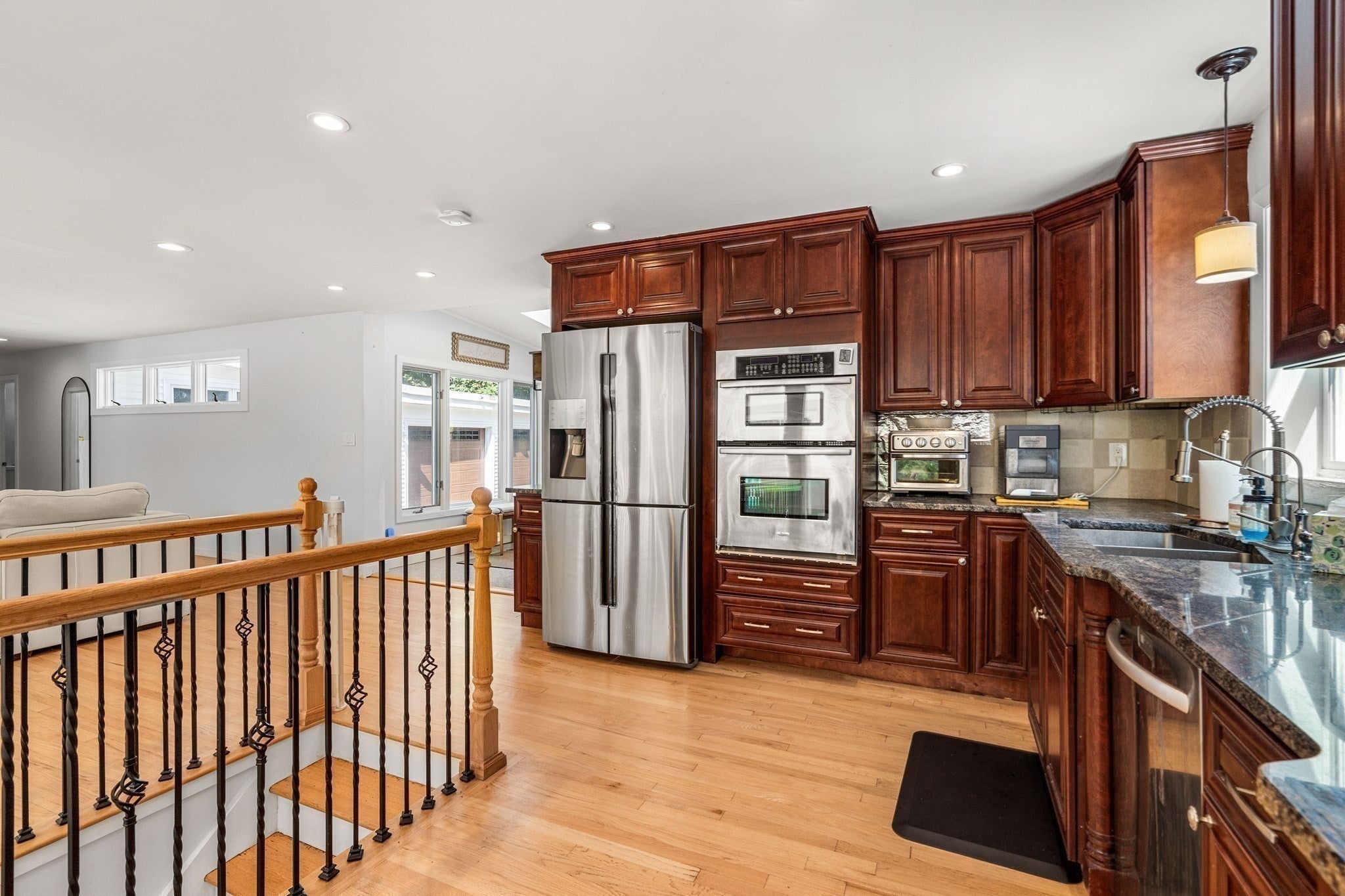 42 Farview Ave, Shrewsbury, MA, 42 Farview Ave, Shrewsbury, MA Photo #8