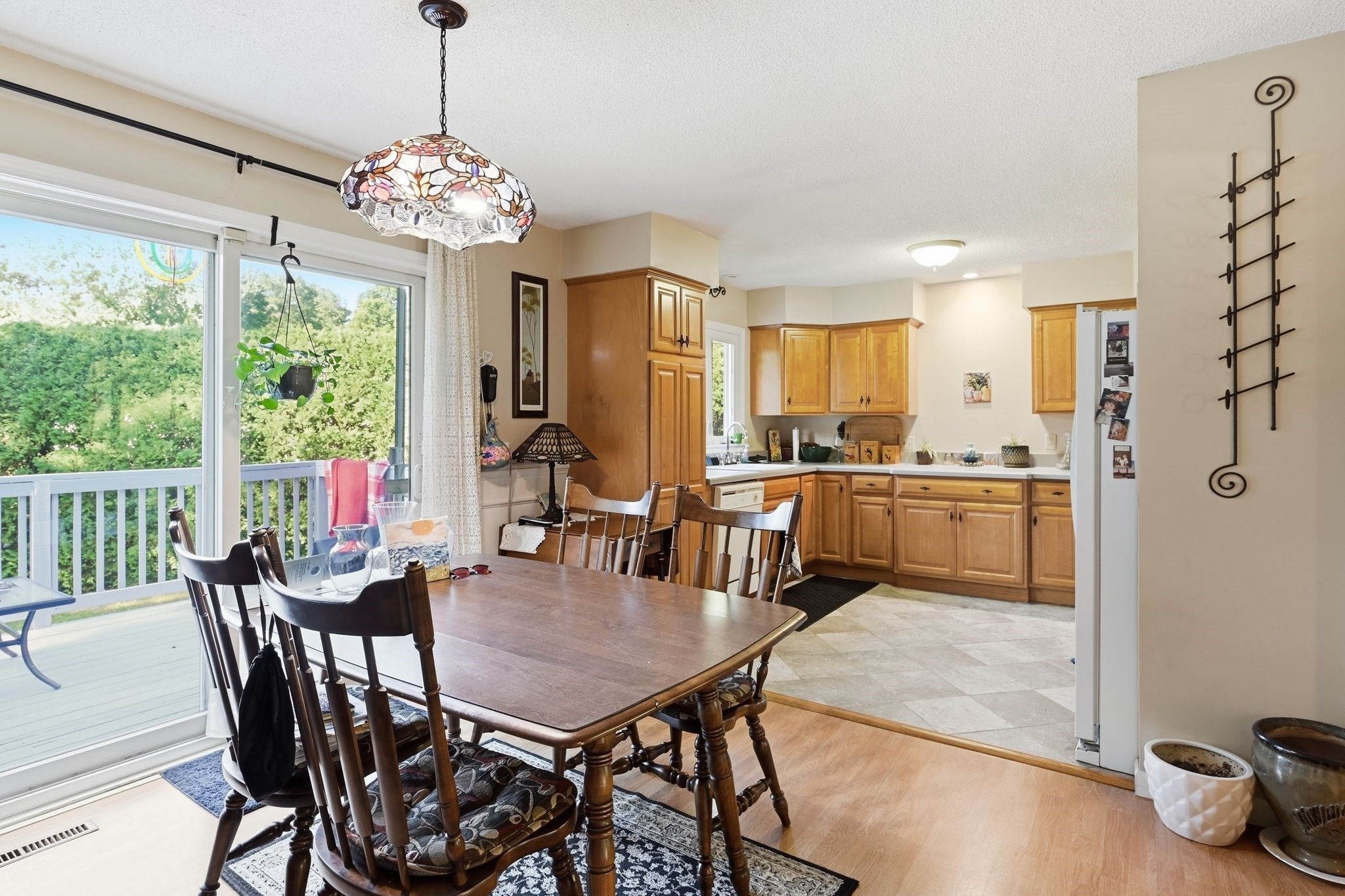 211 Allen St, East Longmeadow, MA Photo #9