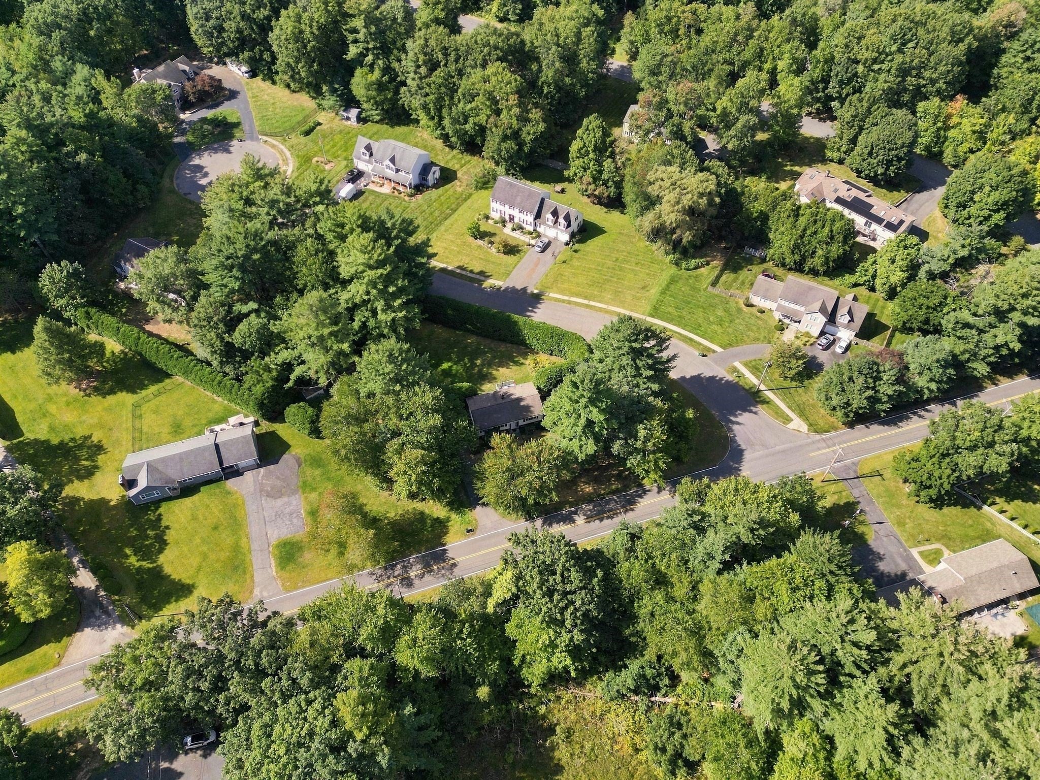 211 Allen St, East Longmeadow, MA Photo #36