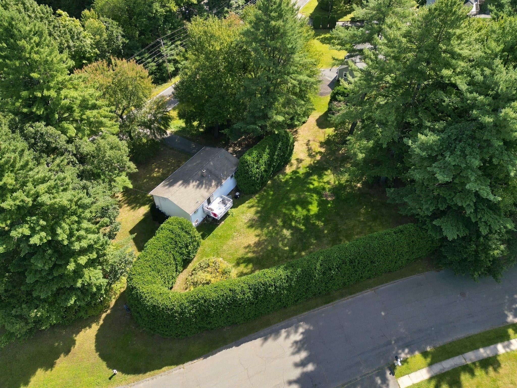 211 Allen St, East Longmeadow, MA Photo #33