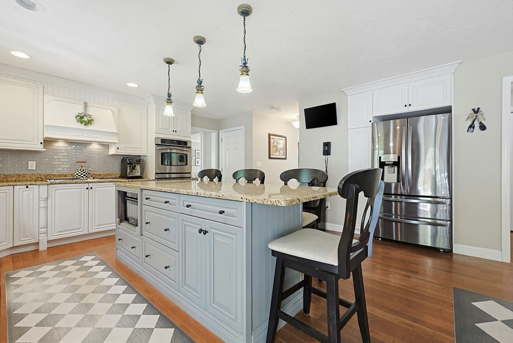 42 Shining Rock Dr