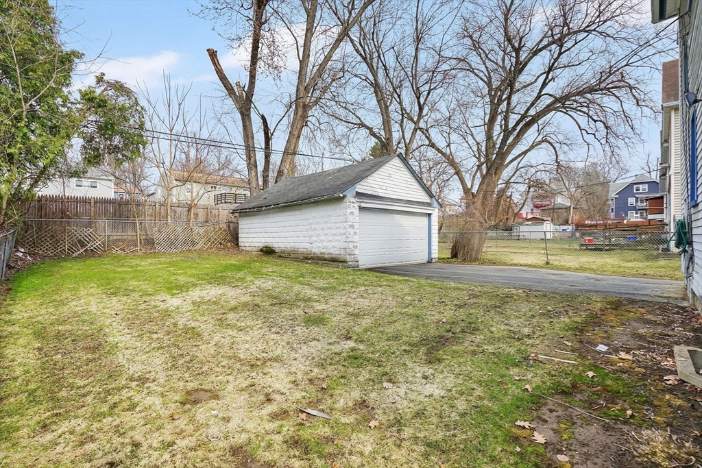 35-37 Narragansett St