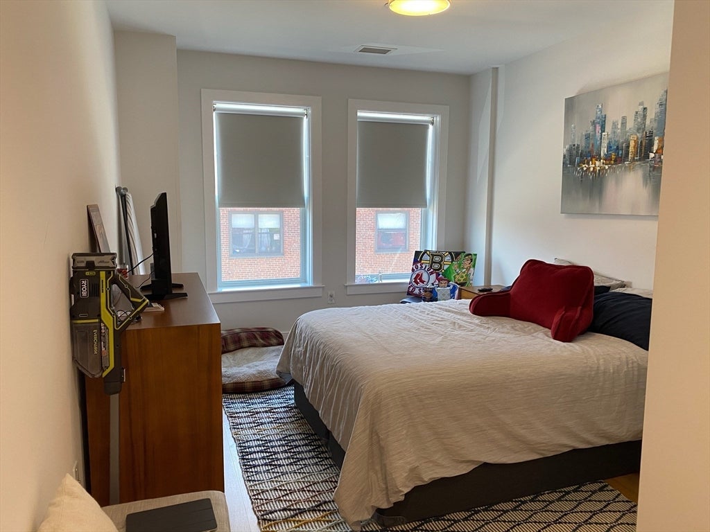 30 Polk St #206, Boston, MA, 30 Polk St #206, Boston, MA Photo #8