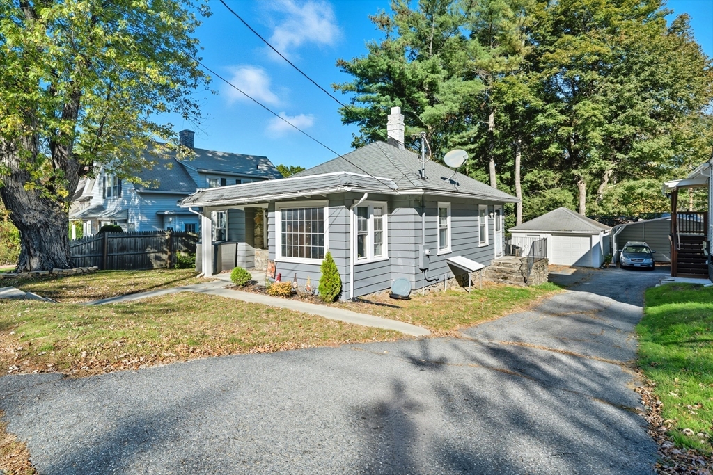3 Jenkins St