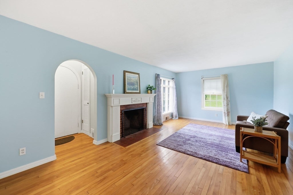 63 Goodwin St, Springfield, MA Photo #11