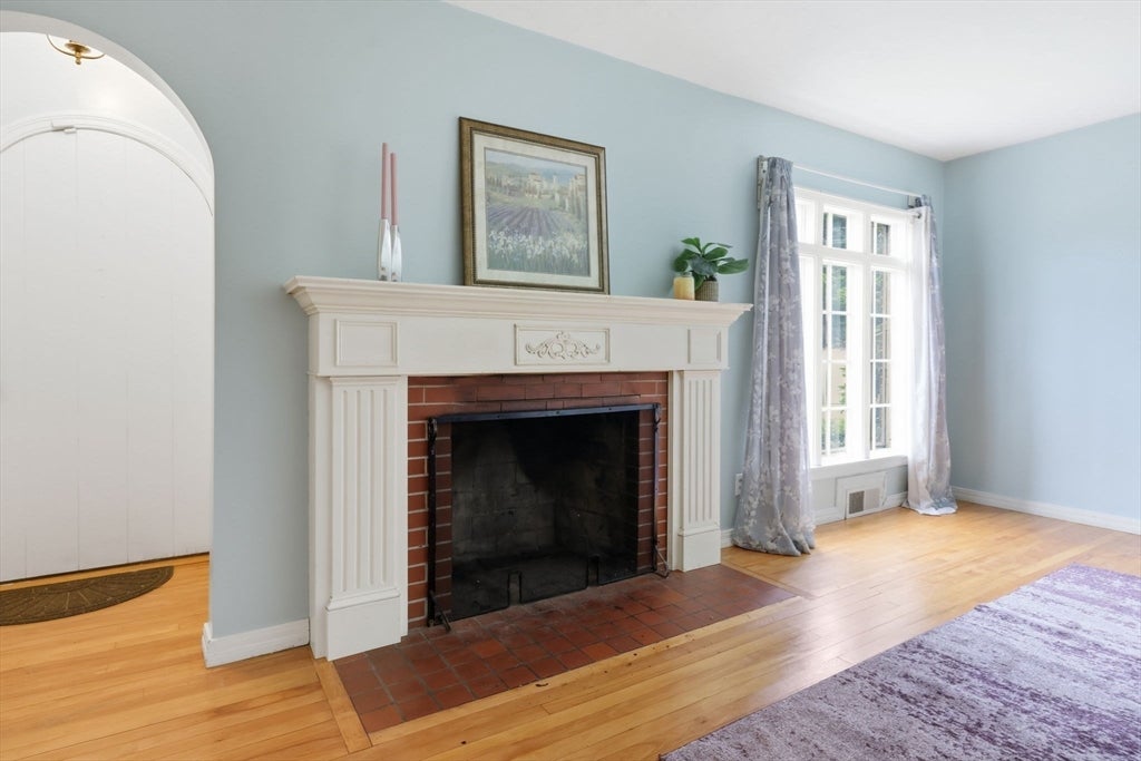 63 Goodwin St, Springfield, MA Photo #13