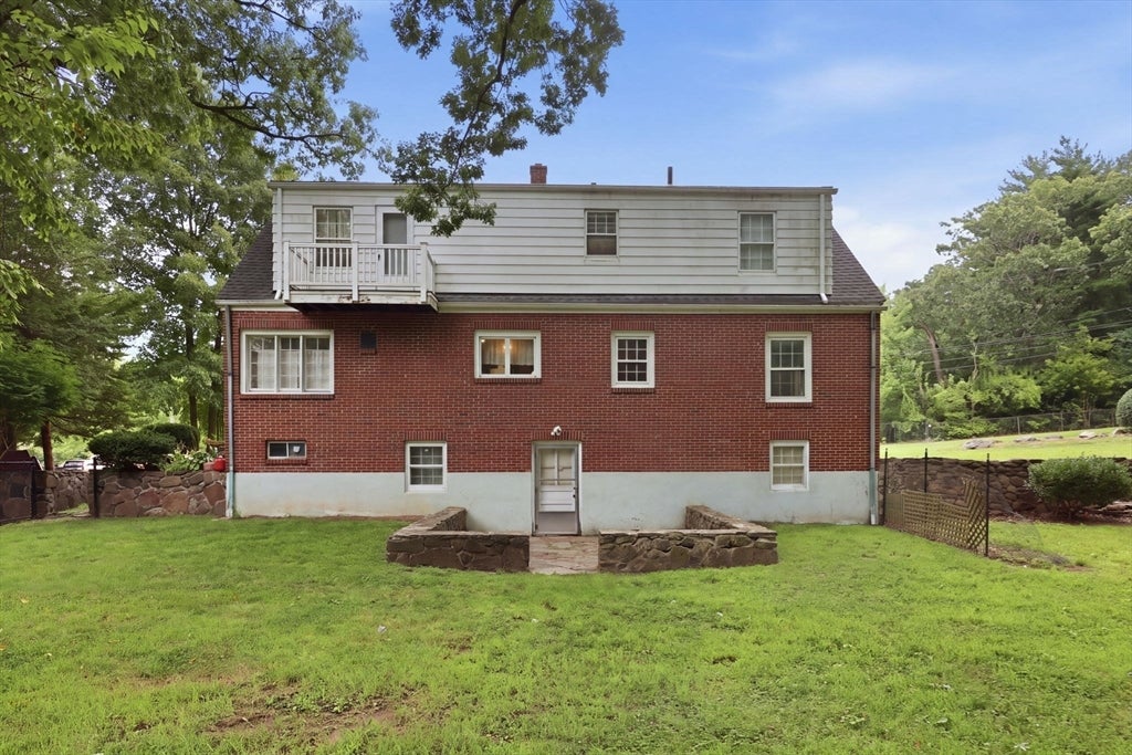 63 Goodwin St, Springfield, MA Photo #36