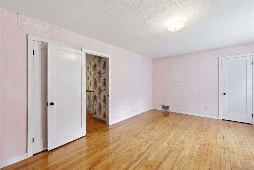 63 Goodwin St, Springfield, MA Photo #27