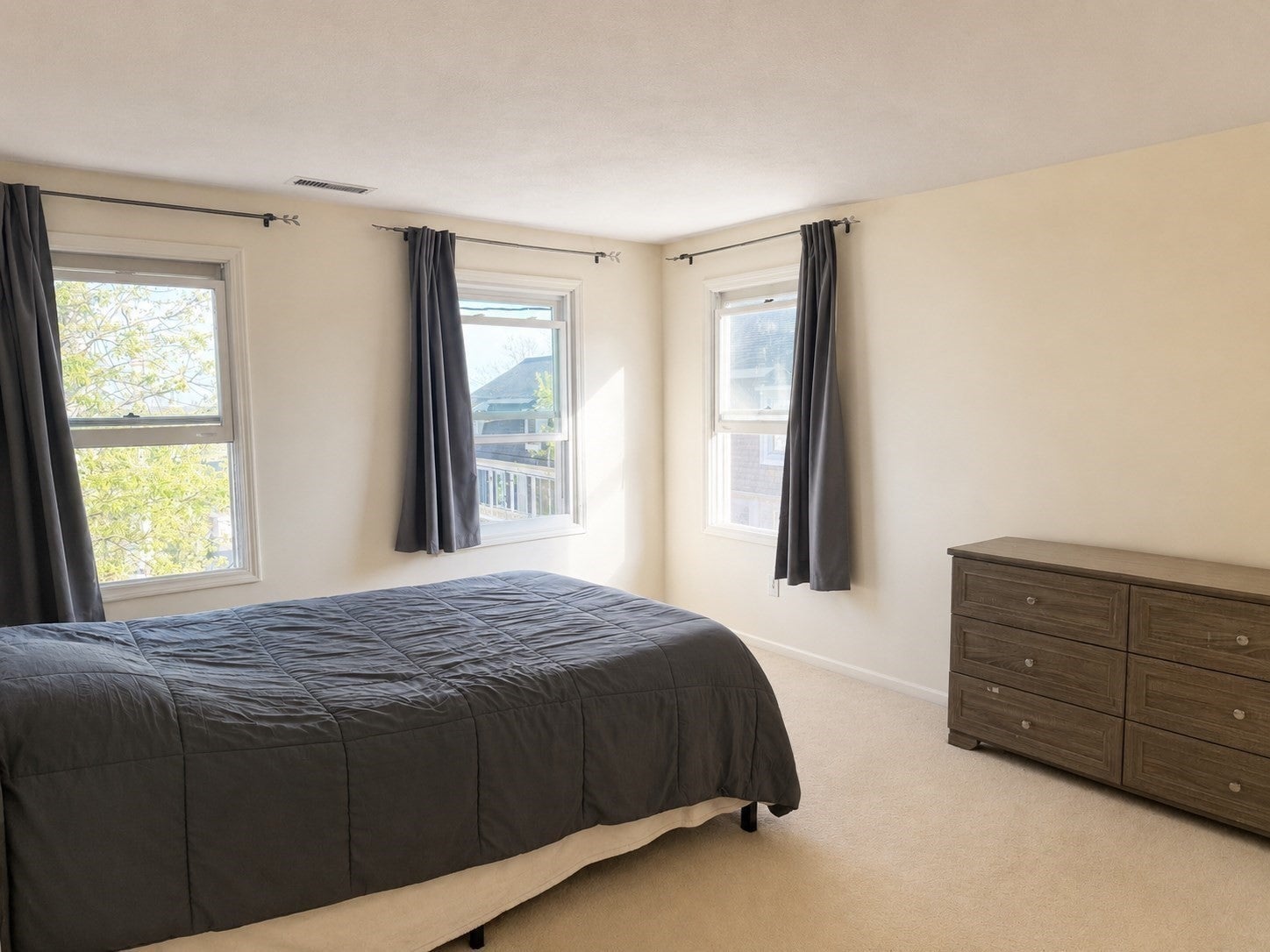 14 Kings Ct, Arlington, MA Photo #6