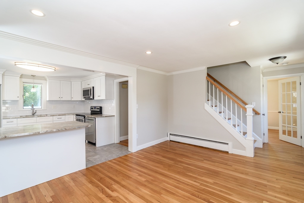 32 Irving Drive