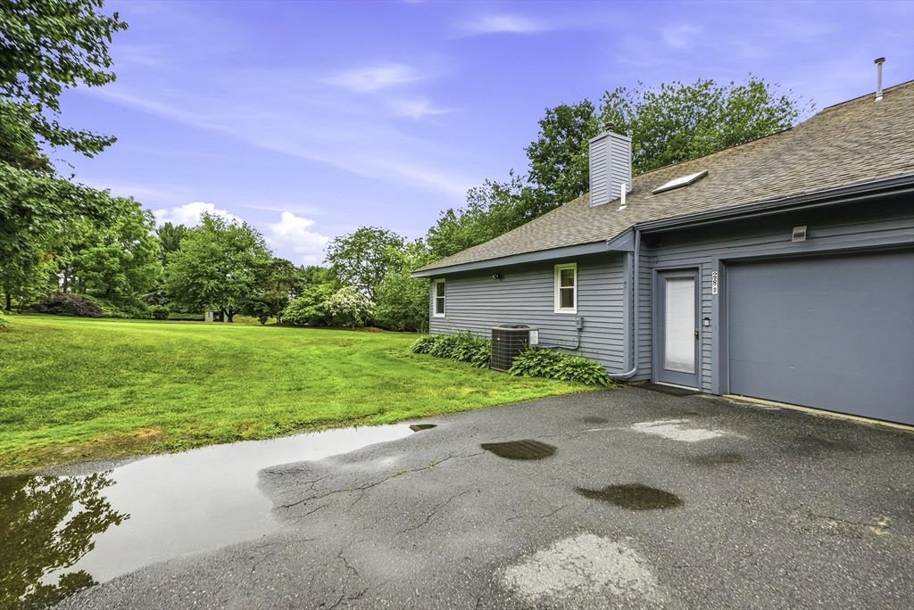 28D Country Club Ln 28D