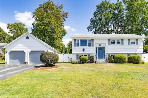 50 Stephen Ave Dracut MA 01826