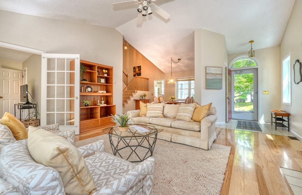 9 Knollwood Ct. 9
