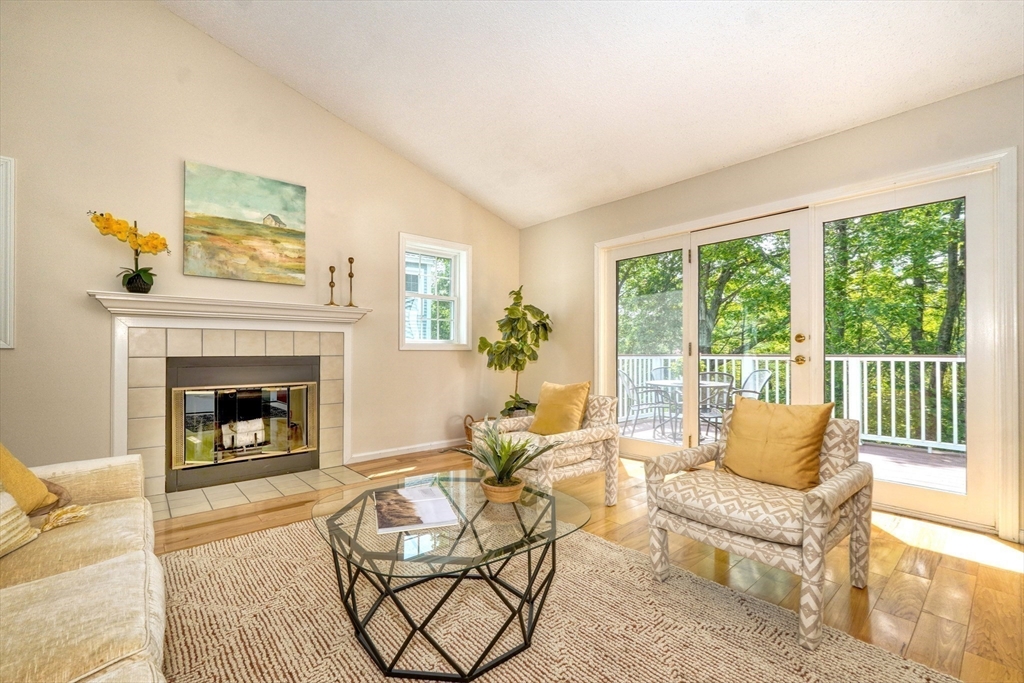 9 Knollwood Ct. 9