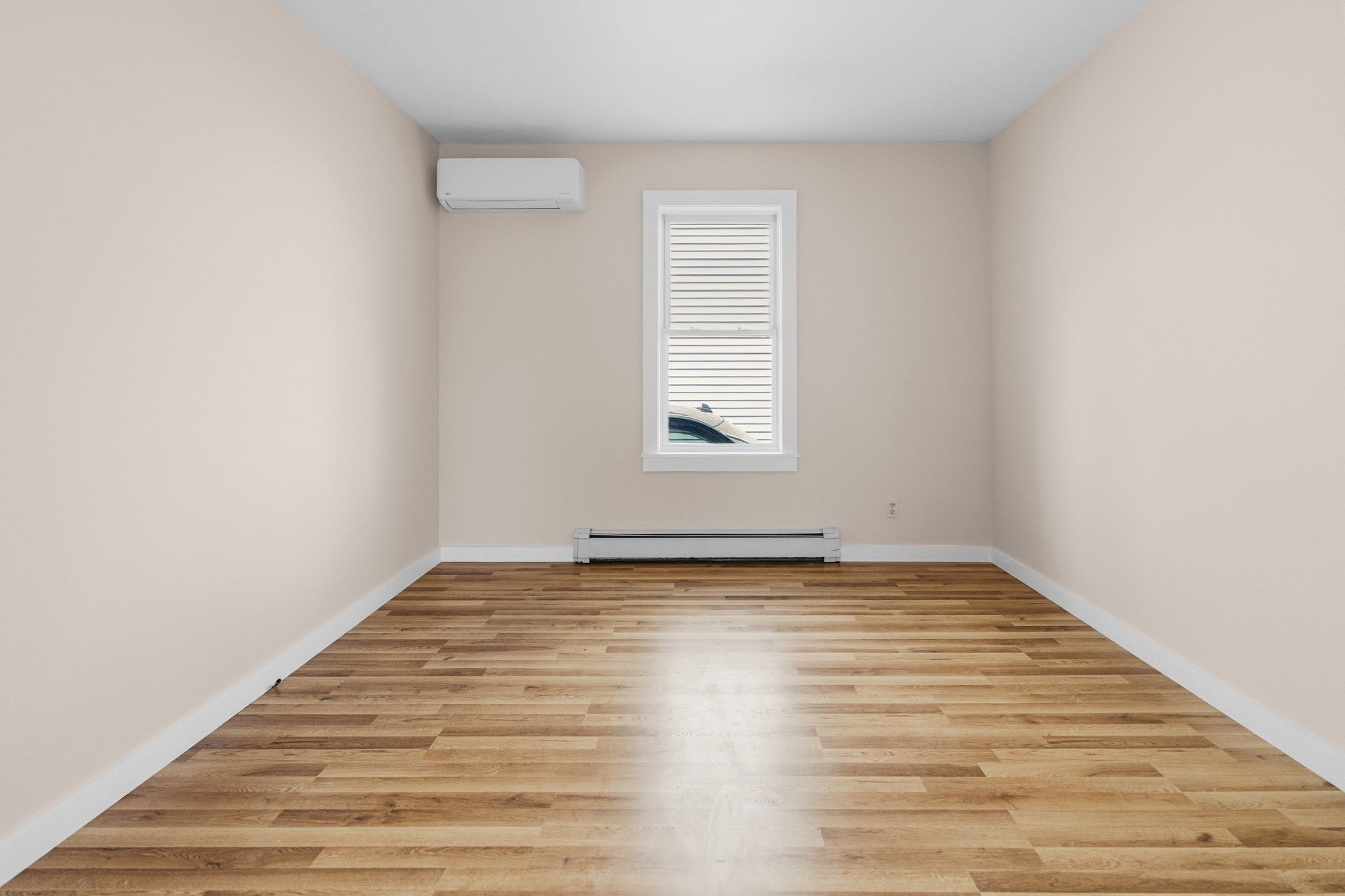 82 Princeton St, New Bedford, MA Photo #12