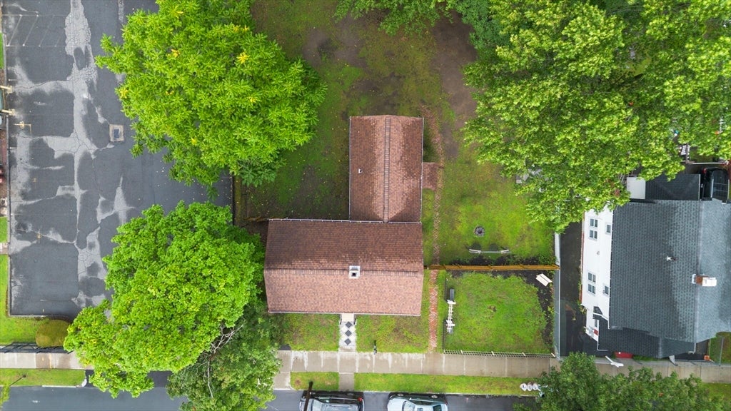 19 Suffolk St, Springfield, MA Photo #22
