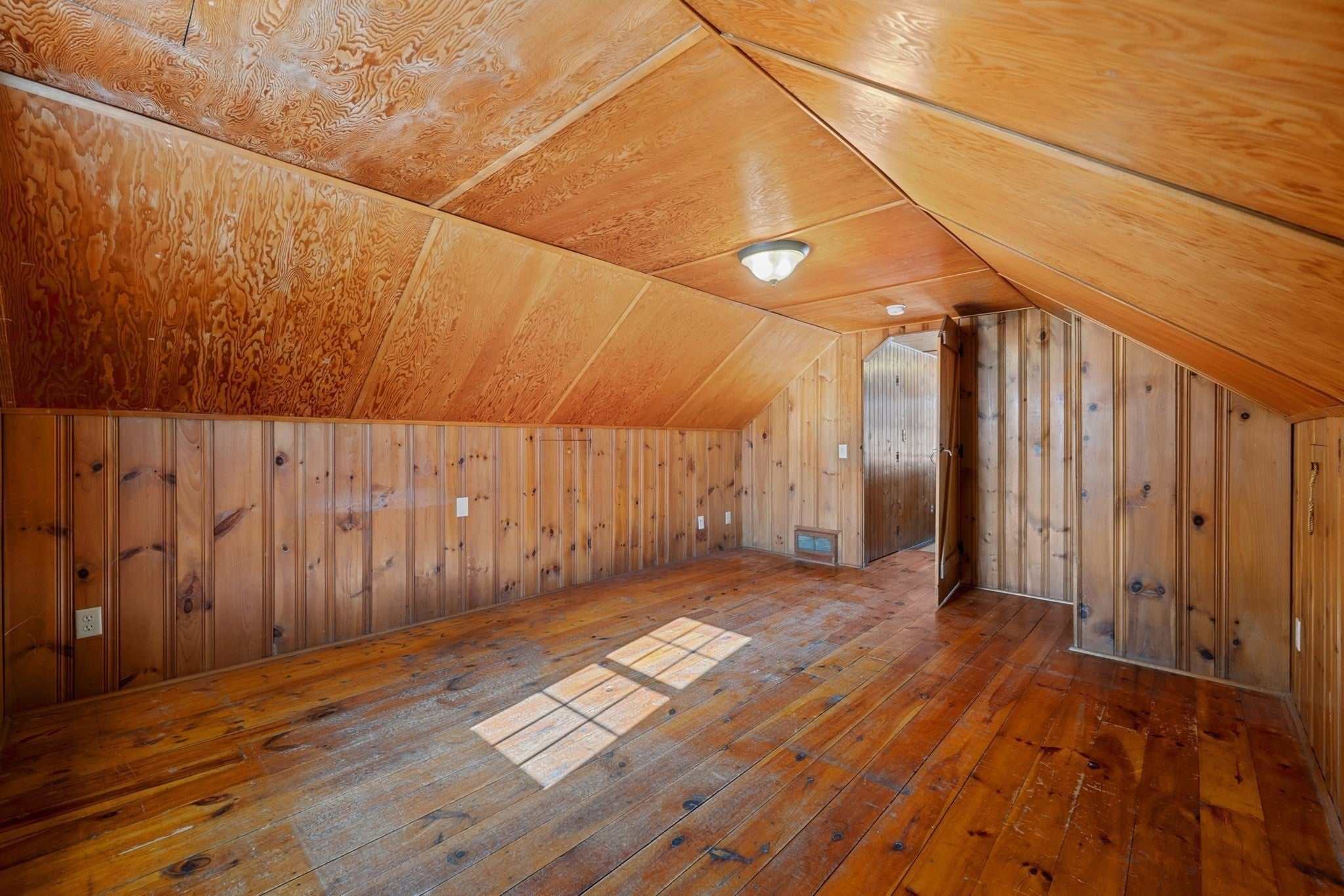 5 Winston Rd, Worcester, MA, 5 Winston Rd, Worcester, MA Photo #18