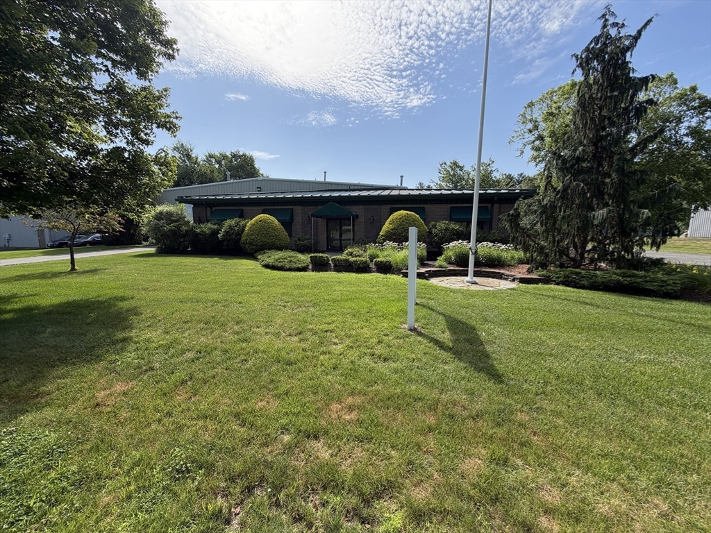 6 Industrial Pkwy