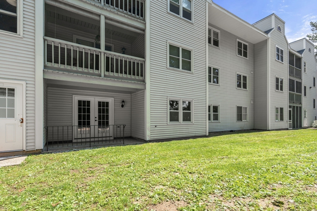 634 Main St 14