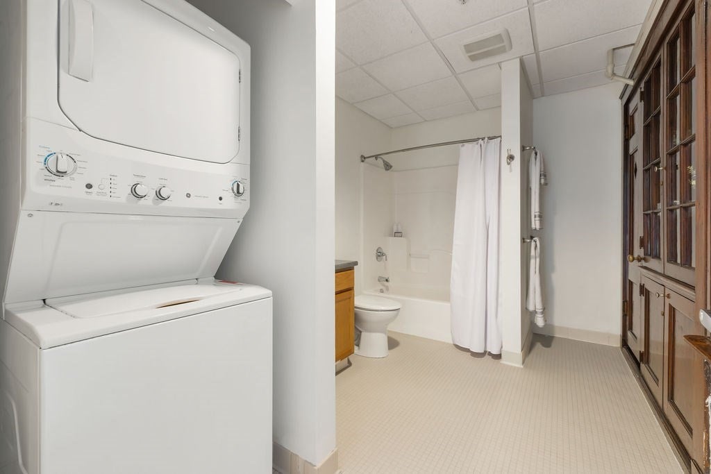 948 Main St #202, Waltham, MA, 948 Main St #202, Waltham, MA Photo #14