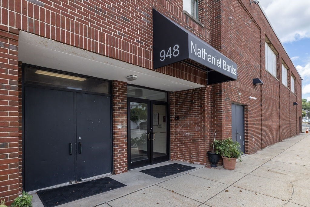 948 Main St #202, Waltham, MA, 948 Main St #202, Waltham, MA Photo #18