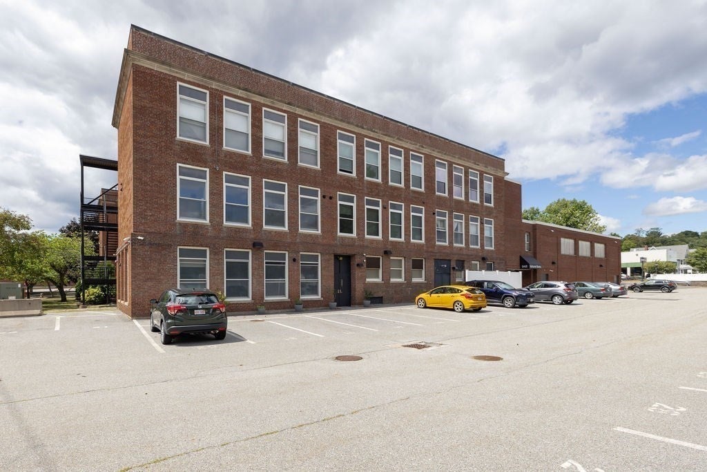 948 Main St #202, Waltham, MA, 948 Main St #202, Waltham, MA Photo #21
