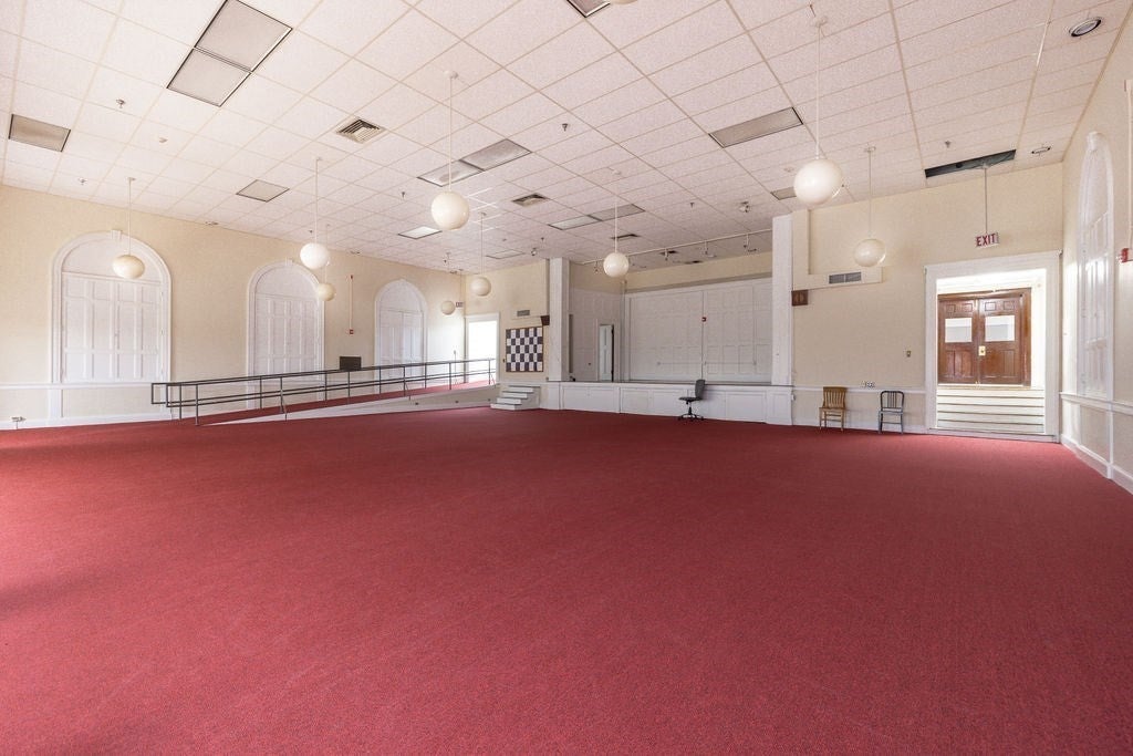 948 Main St #202, Waltham, MA, 948 Main St #202, Waltham, MA Photo #25