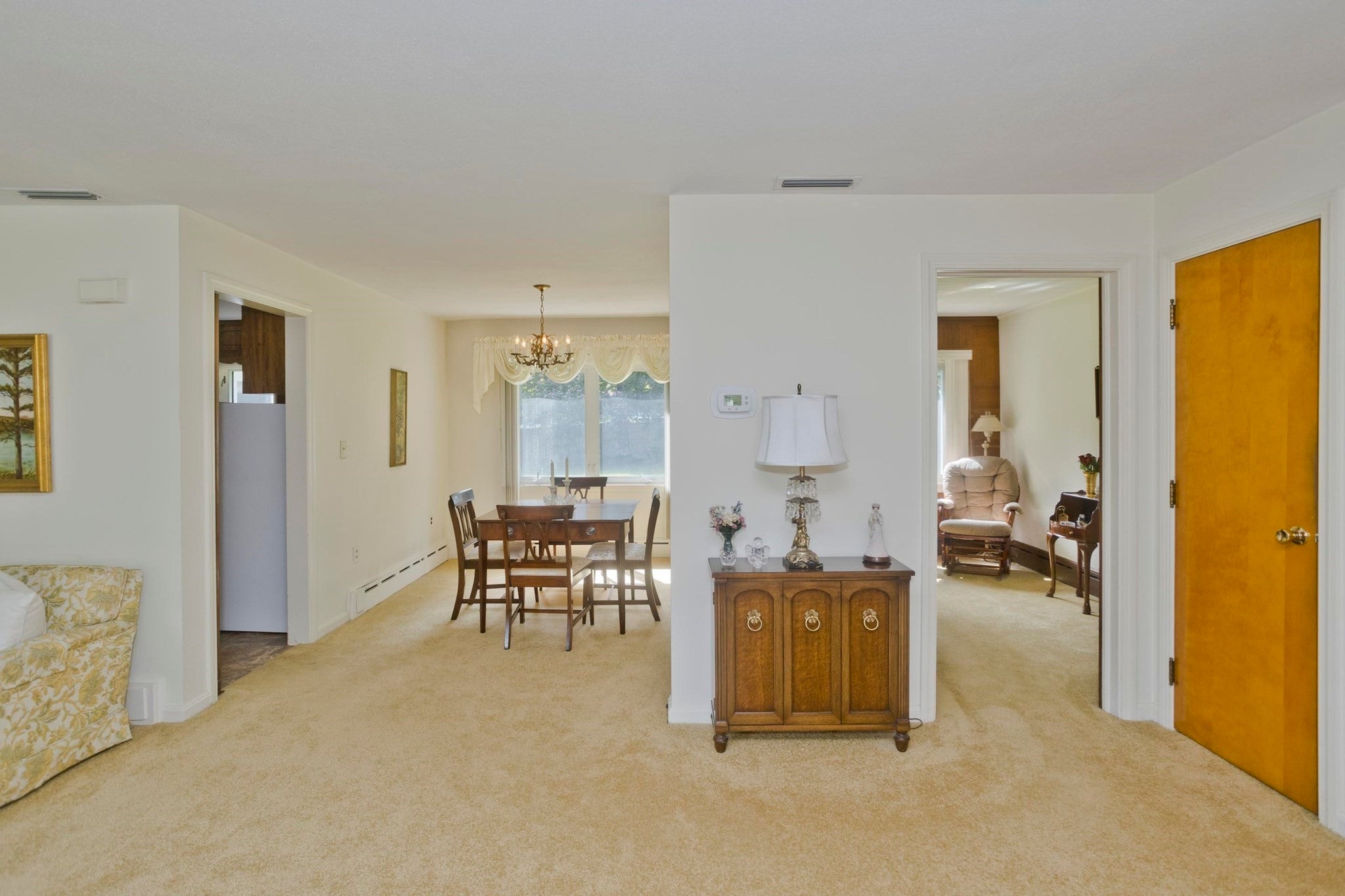 34 Vadnais St, Holyoke, MA Photo #2