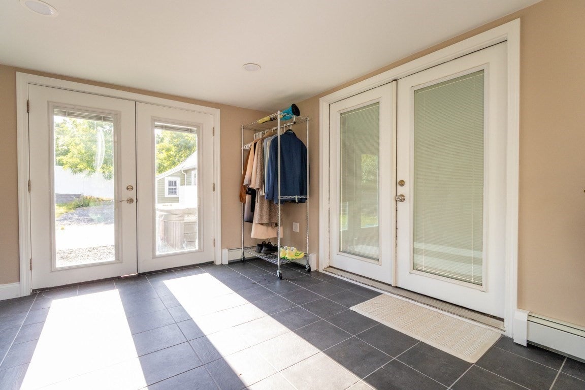 1070 Liberty St, Braintree, MA Photo #27