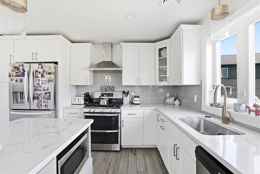 17 Fieldstone Ln, Marion, MA Photo #7