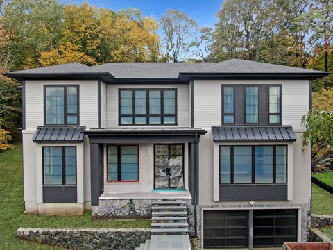 26 Cotton Wood Rd Newton MA 02459