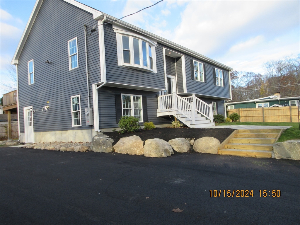 102 Brentwood Ave