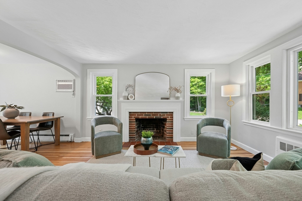 8 Grant Place