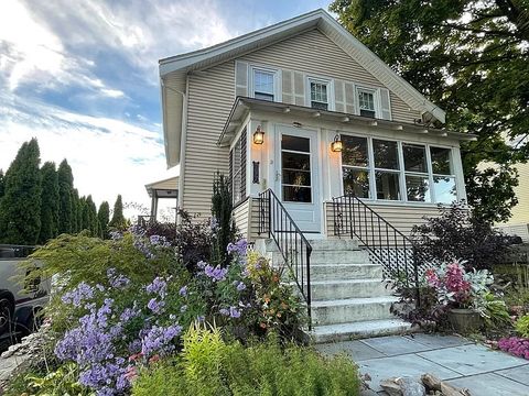 157 Riverview Ave FURNISHED Waltham MA 02453