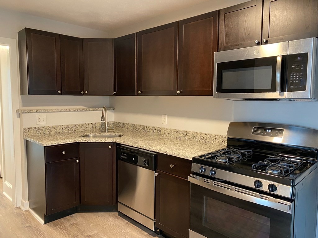 Photo 1 of 14 — 200 Congress Ave 3, Chelsea, MA 02150
