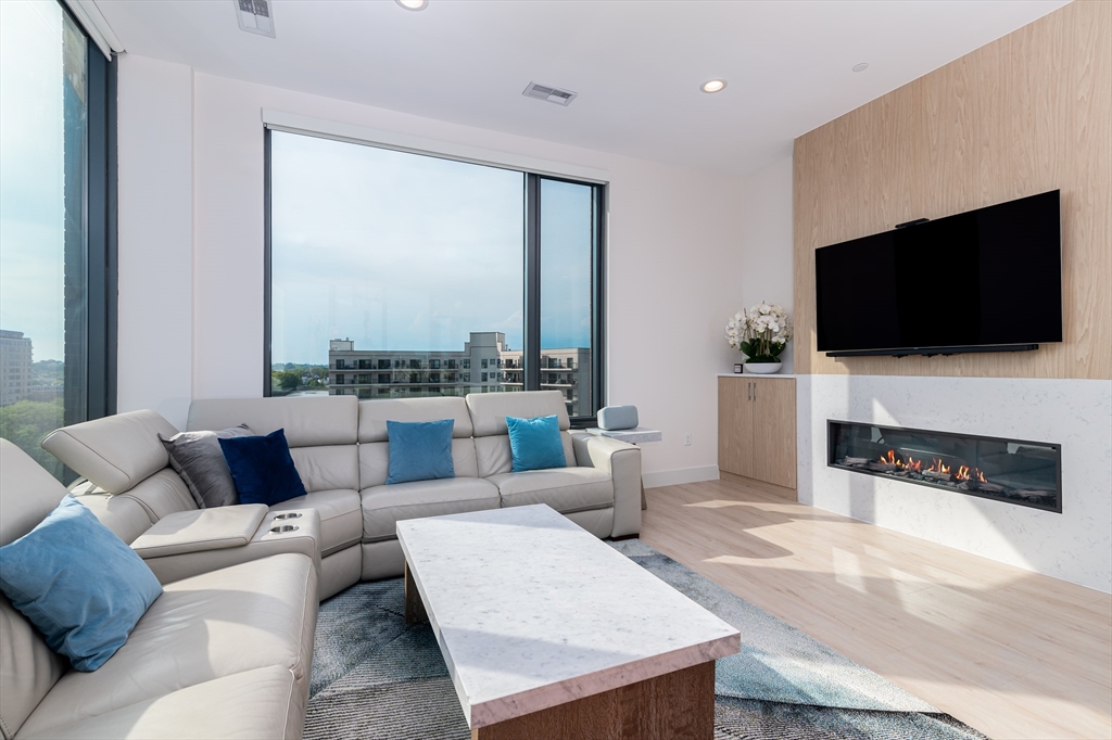 57 Quincy Shore Drive PH West