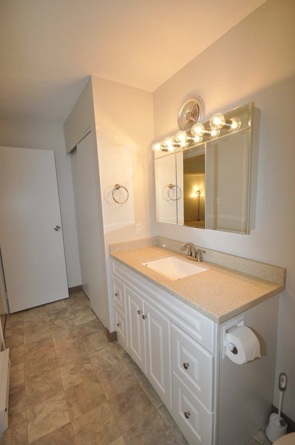 49 Village Brook Lane #6, Natick, MA, 49 Village Brook Lane #6, Natick, MA Photo #14