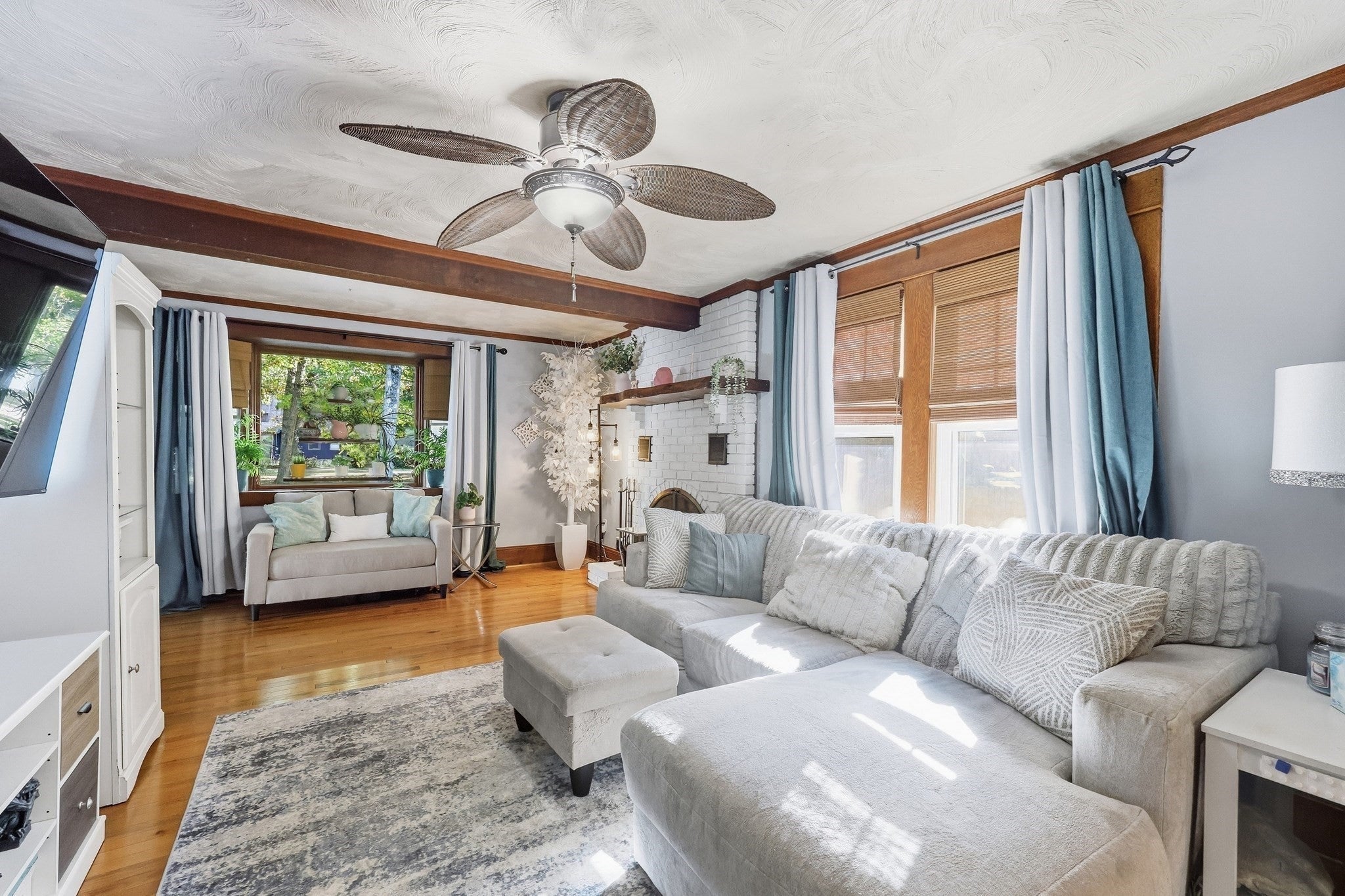 53 James St, Agawam, MA, 53 James St, Agawam, MA Photo #8
