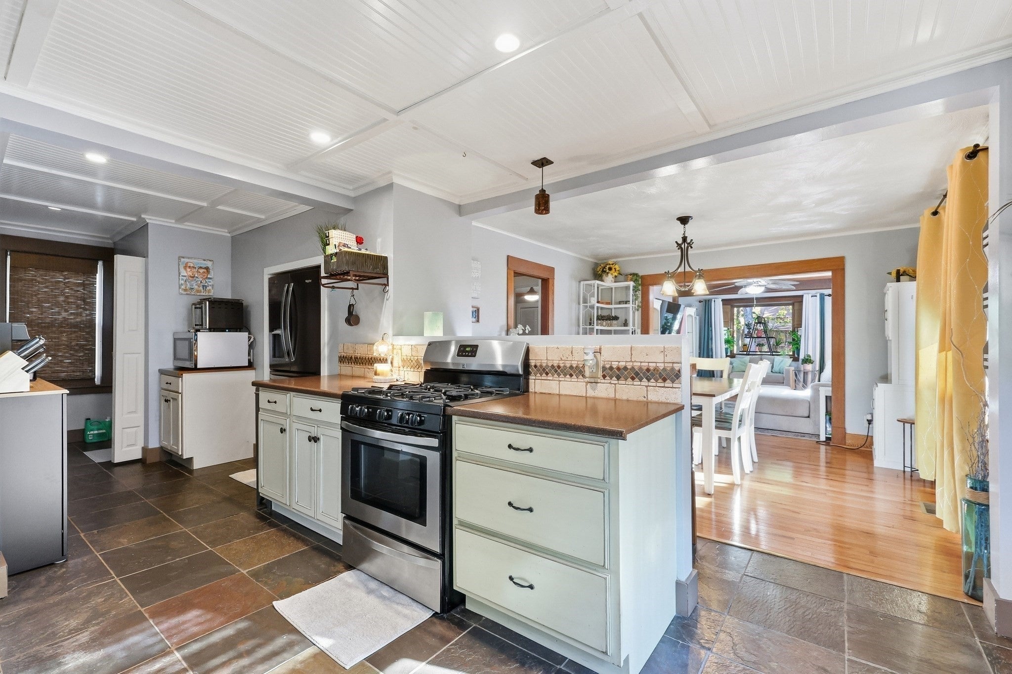 53 James St, Agawam, MA, 53 James St, Agawam, MA Photo #14
